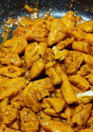 A picture of Spicy smoked chicken.