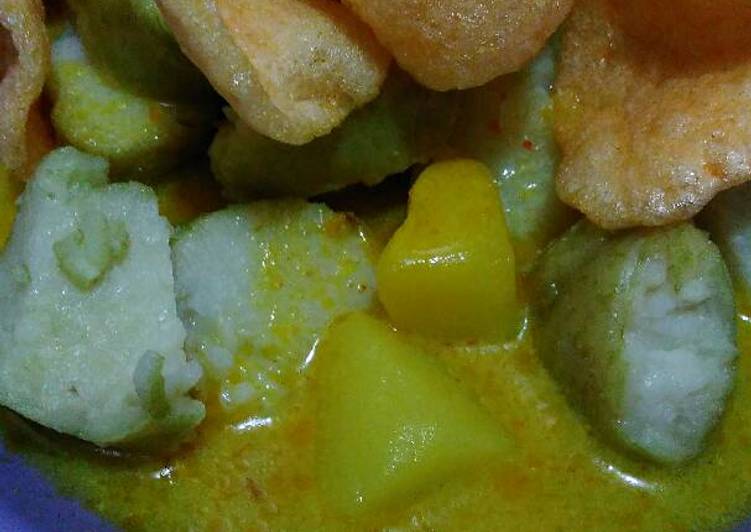 Sayur tahu+kentang (lontong sayur)