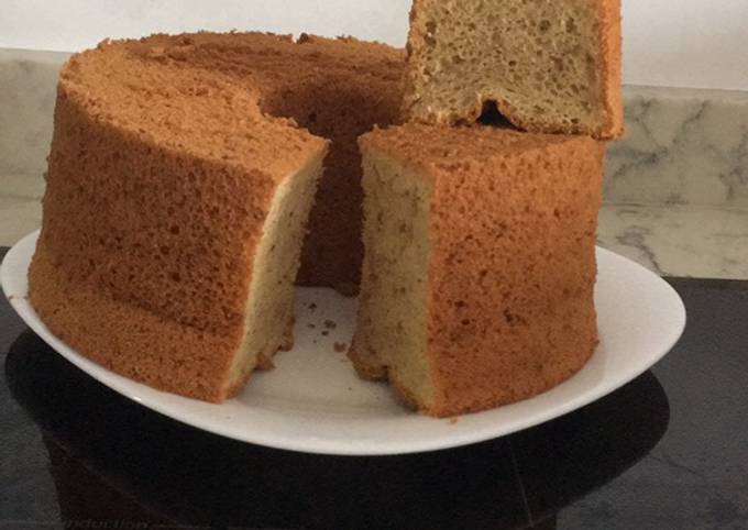 Banana Chiffon Cake