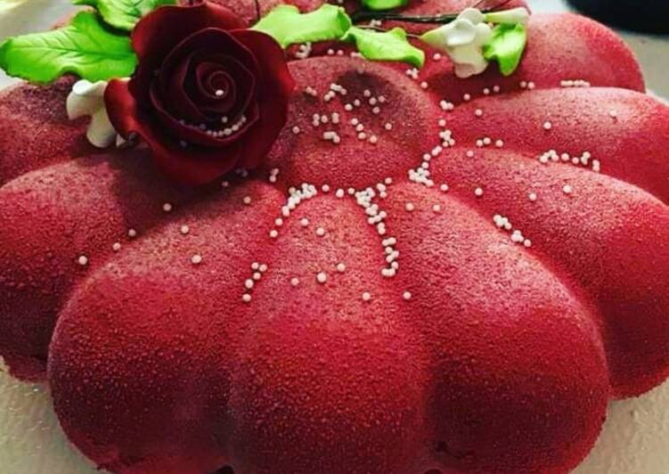 Bavarese al pistacchio mousse al cioccolato fondente