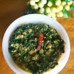 A picture of Spinach dhal curry/Pasalai Keerai kootu/Palak dhal sabzi.