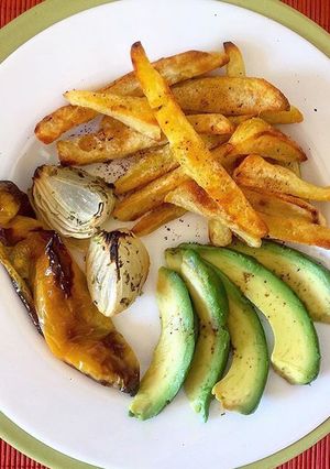 Una foto de Verduras asadas - almuerzo vegano