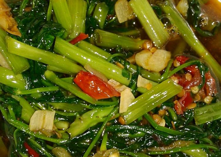 Tumis Kangkung Sambal Trasi