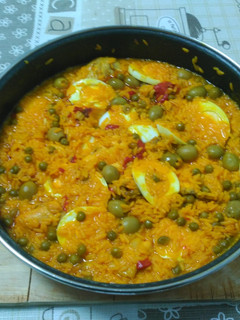 Una foto de Paella de Pollo