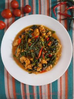 Foto resep Tumis Kangkung Oncom