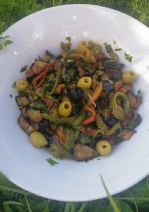 Une photo de Salade d'aubergines et poivrons