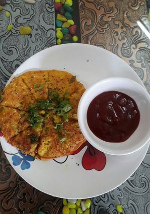 A picture of Veg Rava Handvo.