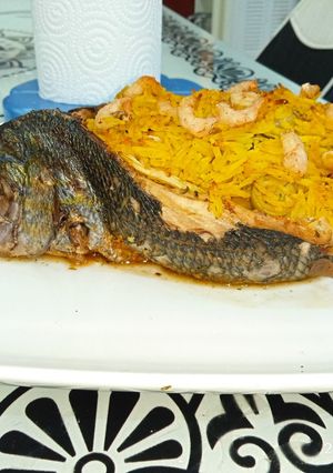 Une photo de La saupe 🐟🐟🐟🐟 farcie au riz 🍚🍚🍚🍚/ crevettes 🍤🍤🍤🍤