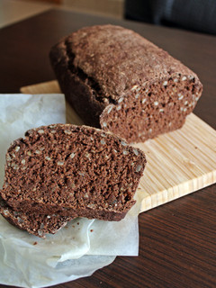 Foto principal de Pan de centeno integral y algarroba