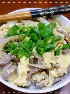 牛肉蓋飯 的食譜成品照片