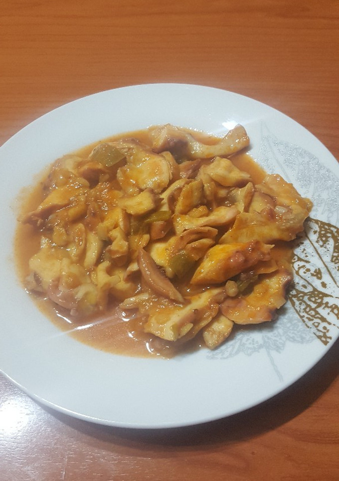 Una foto de Rejo en salsa picante