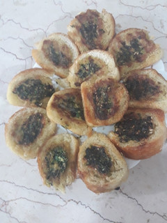 عکسی از دستور کوکو سبزی داخل نون باگت