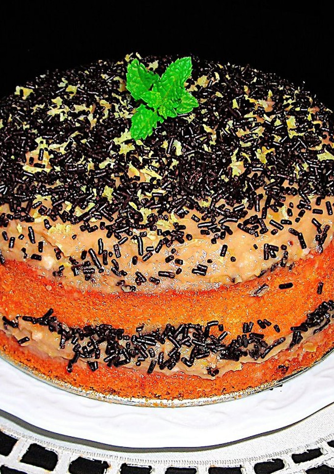 Una foto de Pastel con crema de manzana a la canela
