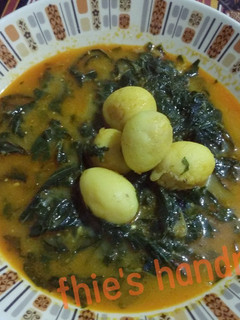 Foto resep Sayur Daun Singkong Telur Puyuh