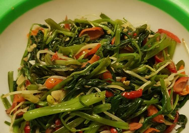 Cara Gampang Membuat Tumis kangkung kulit melinjo, Enak