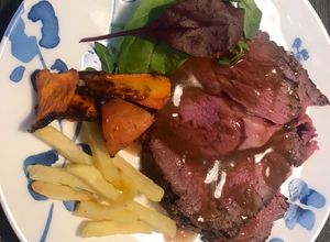 รูปของ Roast beef with Gravy