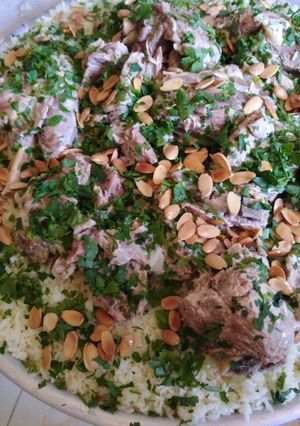 صورة لوصفة منسف اللحمة الاردني على أصوله