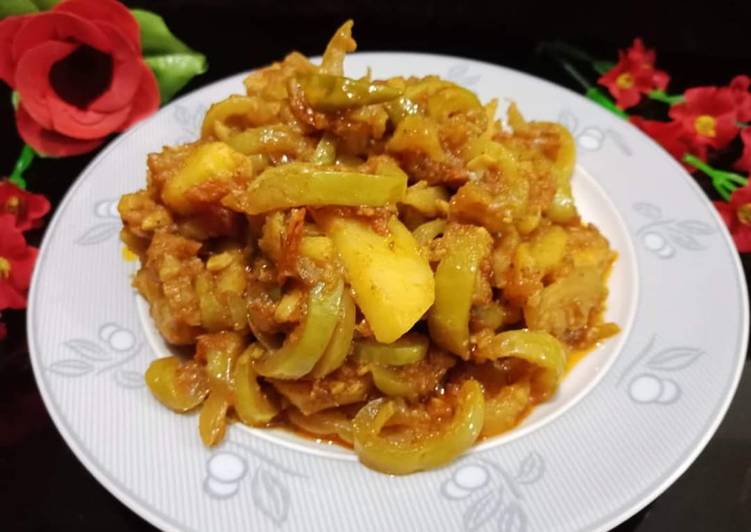 Tinday ki sabji (apple gourd)