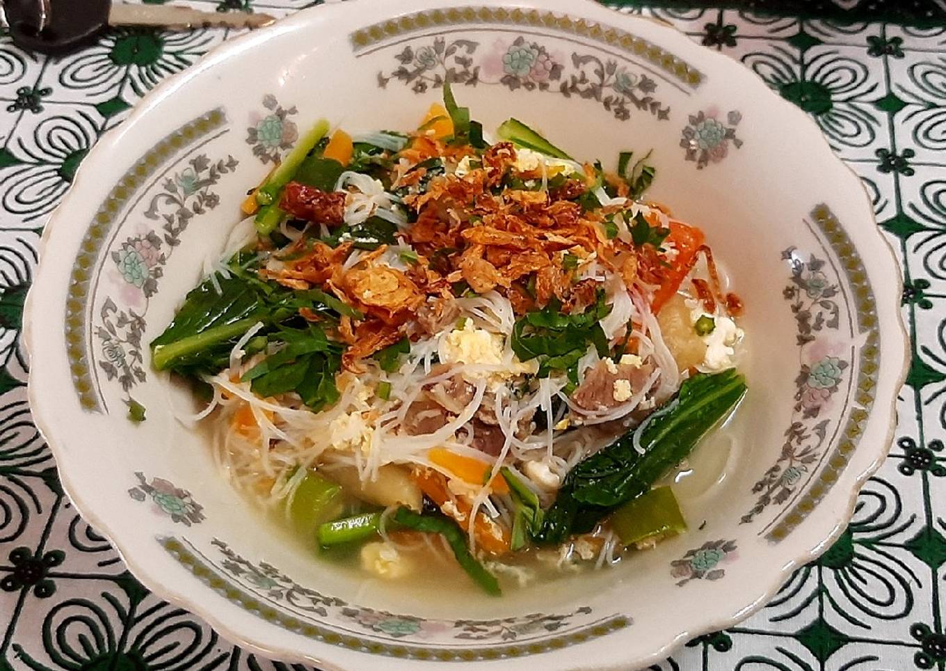 Bihun rebus