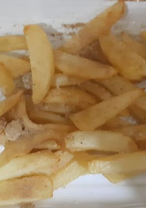 A picture of French fries.