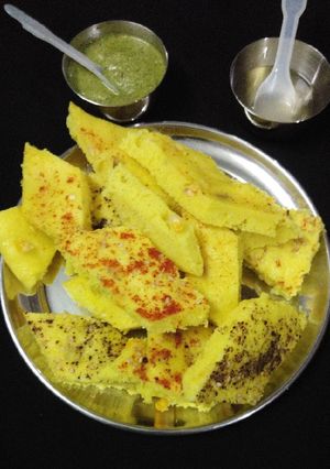 મકાઈના ઢોકળા(Sweetcorn dhokal in Gujarati) રેસીપી મુખ્ય ફોટો