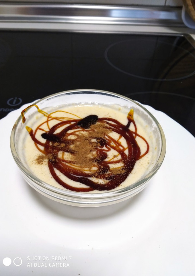 Una foto de Postre de frutas con yogur griego