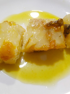 Una foto de Bacalao al pil pil
