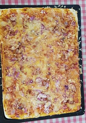 A picture of Homemade pizza.