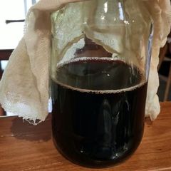 A picture of Simple homemade wine.