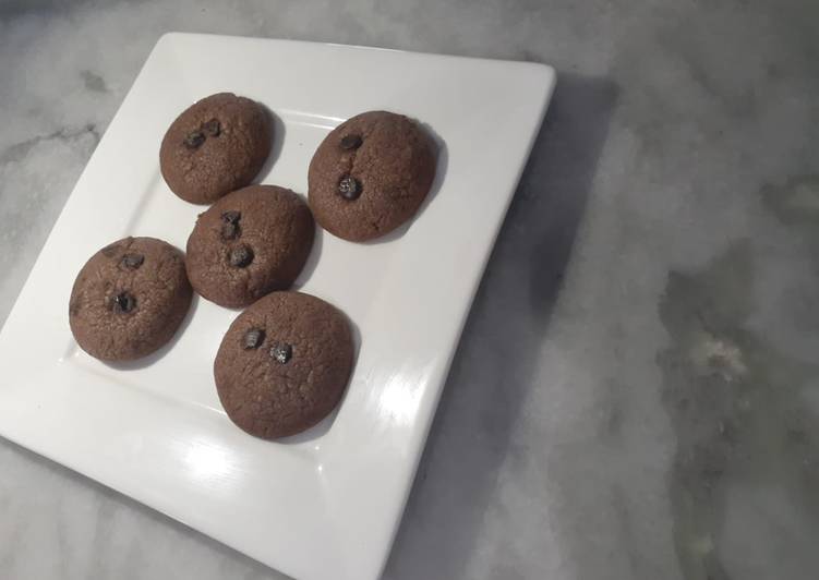 Recipe of Speedy Choco chip cookies