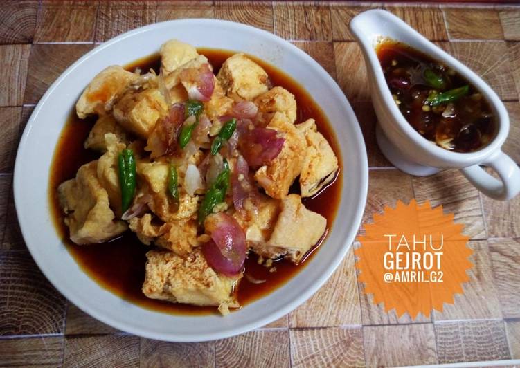 Cara Gampang Menyiapkan Tahu Gejrot yang Lezat Sekali