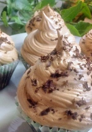 Una foto de Cupcakes de Chocolate y Crema Dalgona