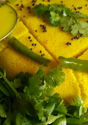 A picture of Yummy Rava Dhokla.
