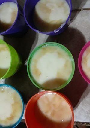 Una foto de Maicena con leche y caramelo😋