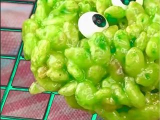 Monster Marshmallow Rice Krispy Treats 👻