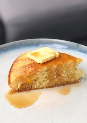 A picture of Sweet Cornbread.