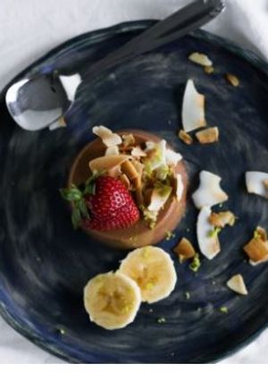 Una foto de Flan de coco y chocolate sin azúcar ni leche