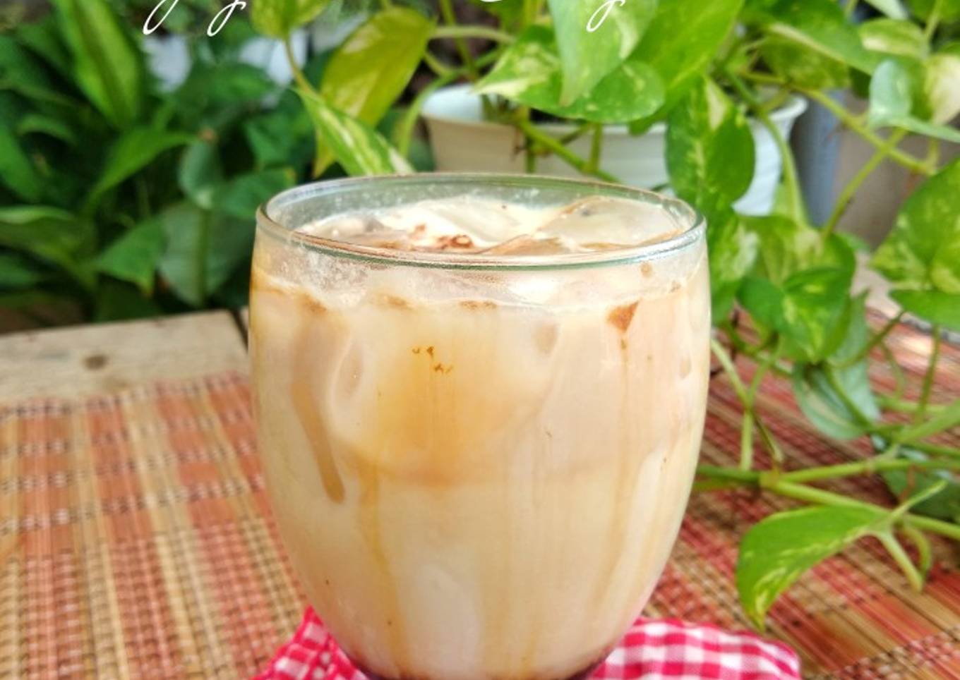 Es Kopi Jujur Enak Bangettt