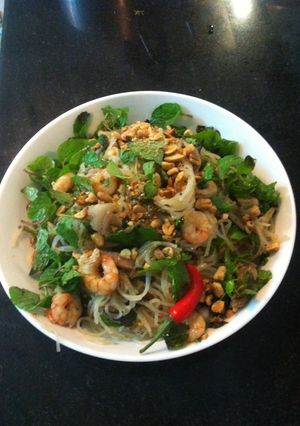 Hình của món Mỳ Sắn Trộn Tôm Thịt.