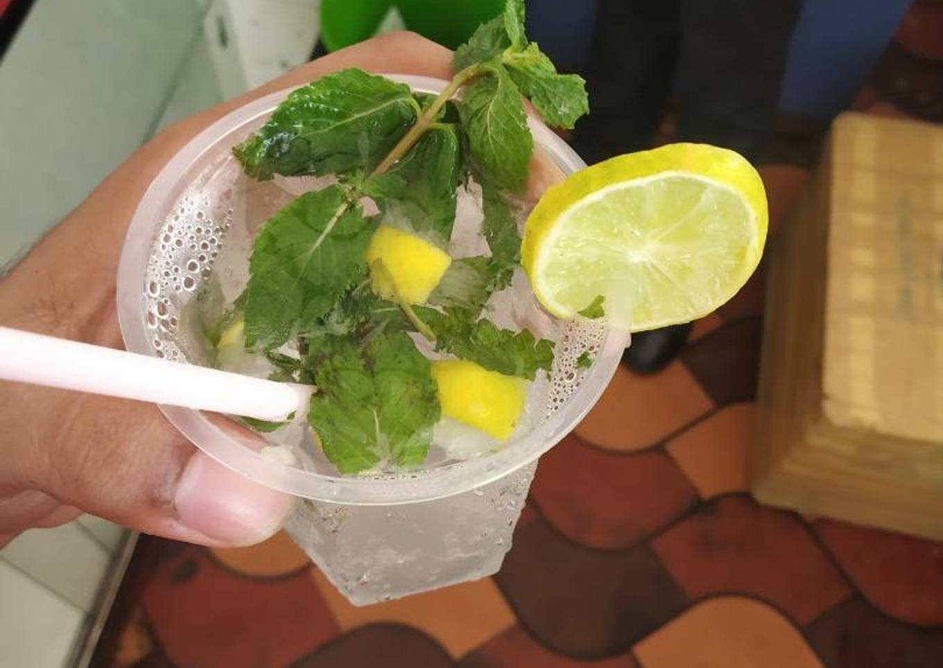 Virgin mojito