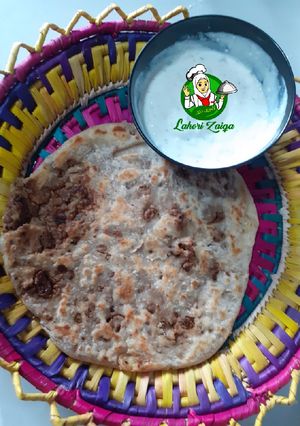 A picture of Khasta Karara Qeema Paratha.