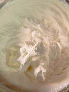 Una foto de Ganache/relleno chocolate blanco y mascarpone