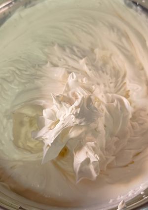 Una foto de Ganache/relleno chocolate blanco y mascarpone