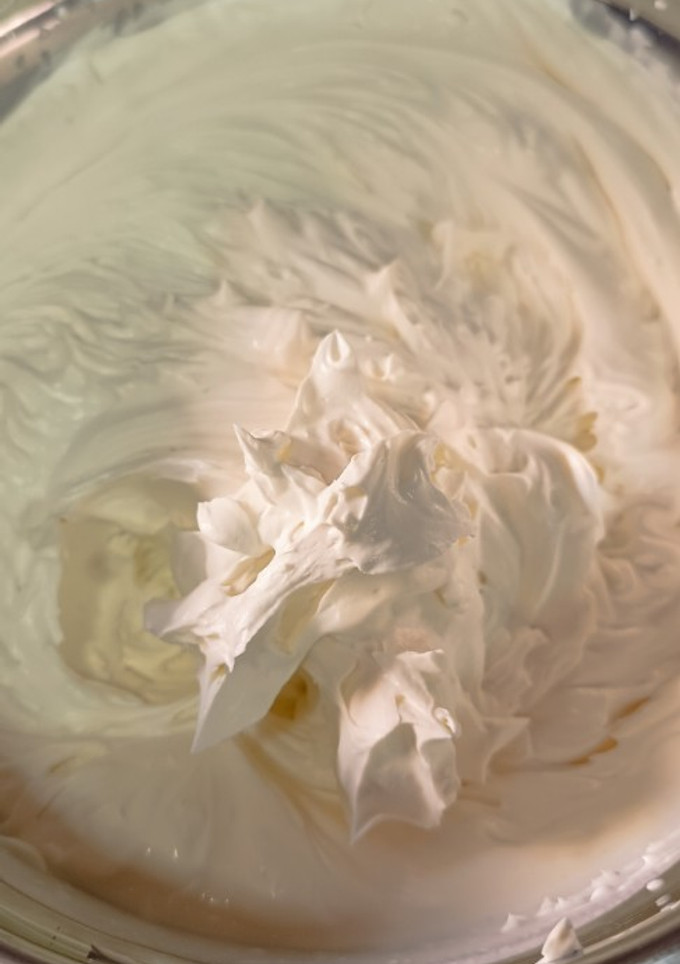 Una foto de Ganache/relleno chocolate blanco y mascarpone