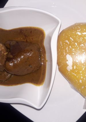 A picture of Starch and banga soup.
