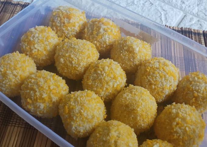 Resep Frozen Bola Bola Kentang Isi Sosis Keju Oleh Sulis Ummusalma