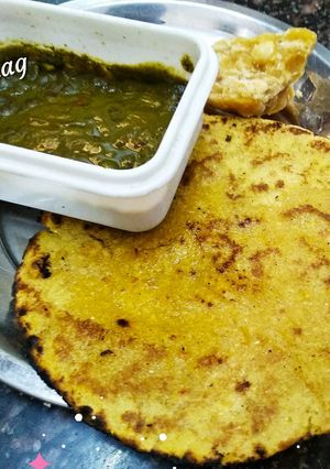 A picture of Makki ki Roti.