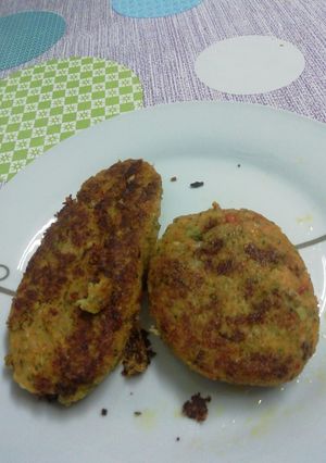 Una foto de Hamburguesas de brócoli y queso