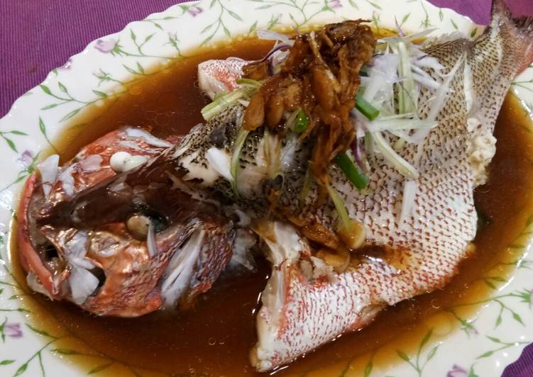 How to Prepare Homemade Steam Red Snapper in Chicken Essence
