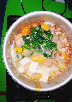 Hình của món Lẩu gà.